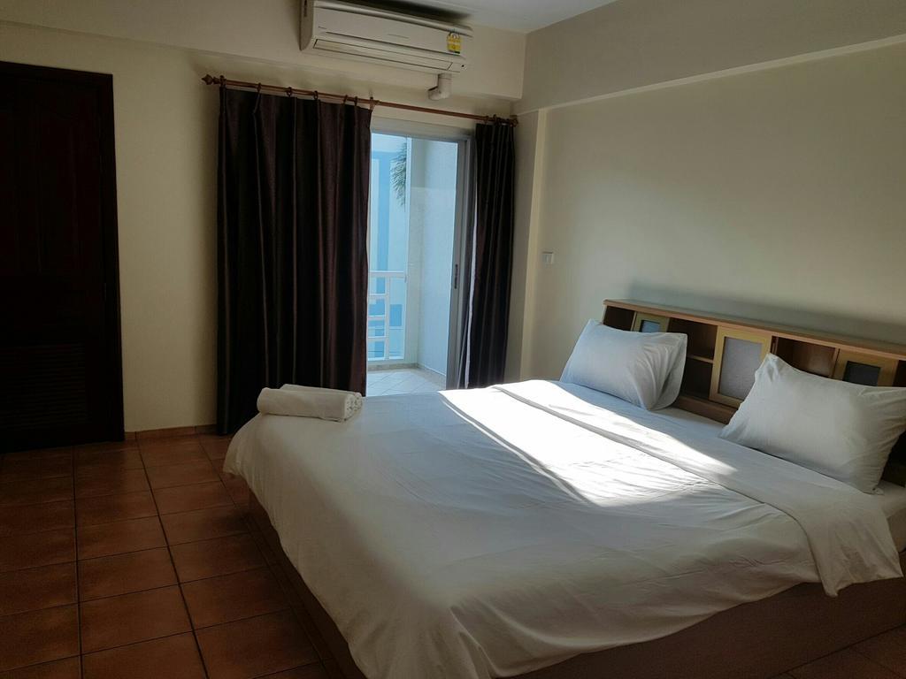 Lomsabai Apartments Bangszen Kültér fotó