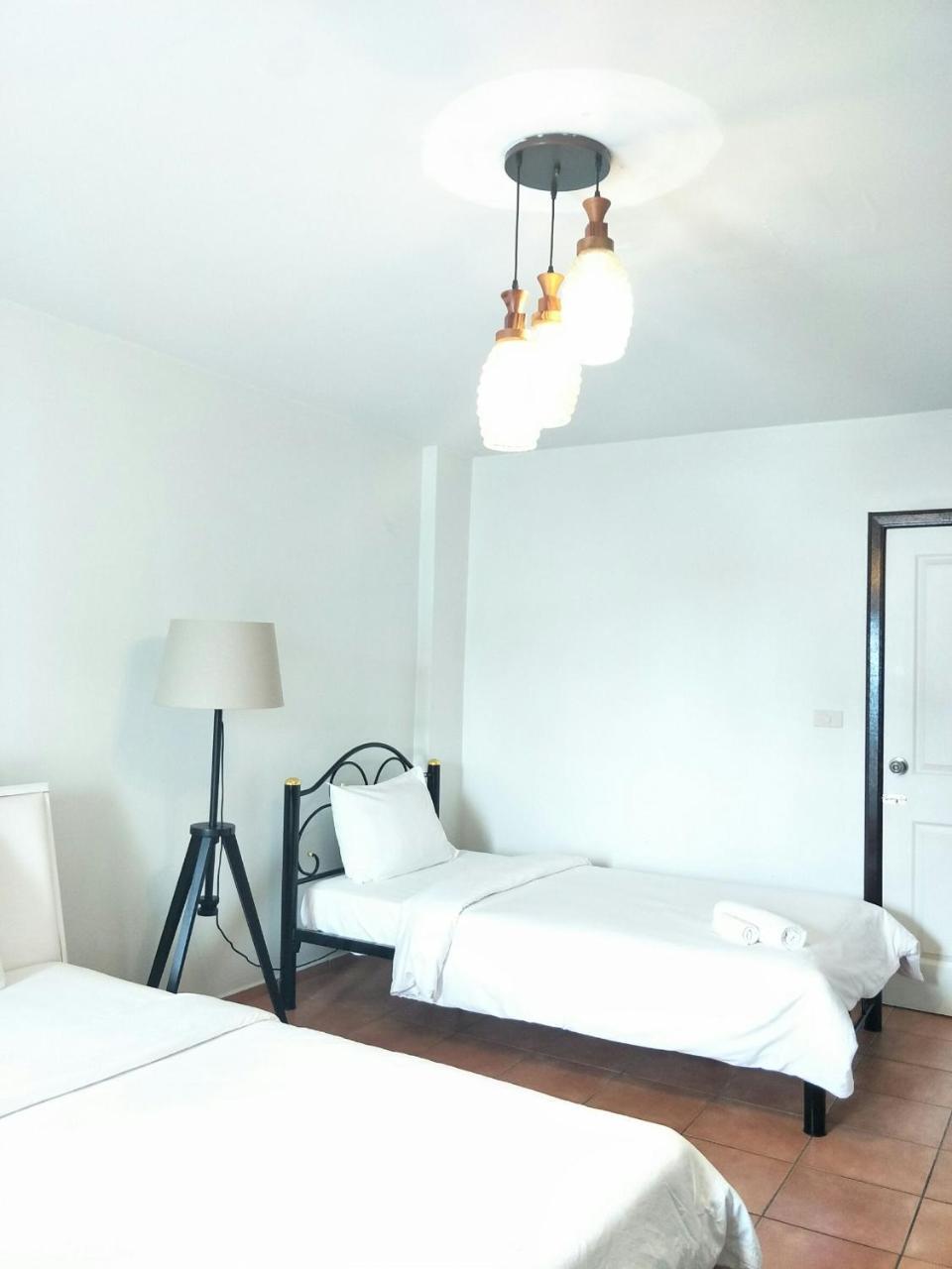 Lomsabai Apartments Bangszen Kültér fotó