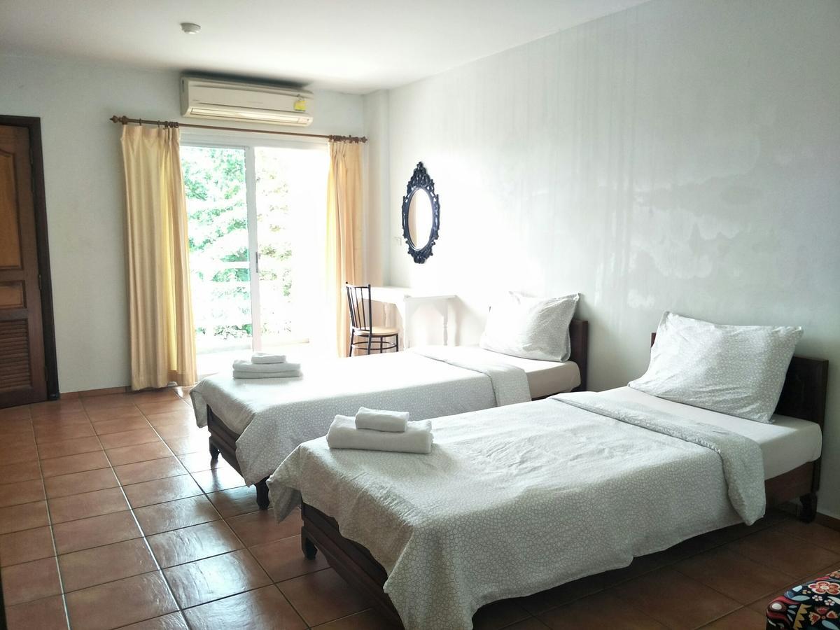 Lomsabai Apartments Bangszen Kültér fotó