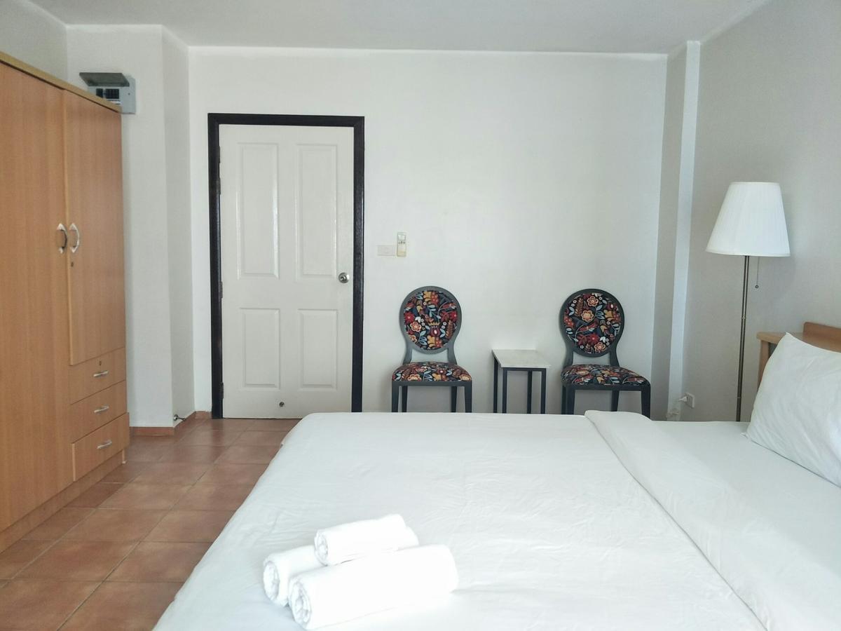 Lomsabai Apartments Bangszen Kültér fotó