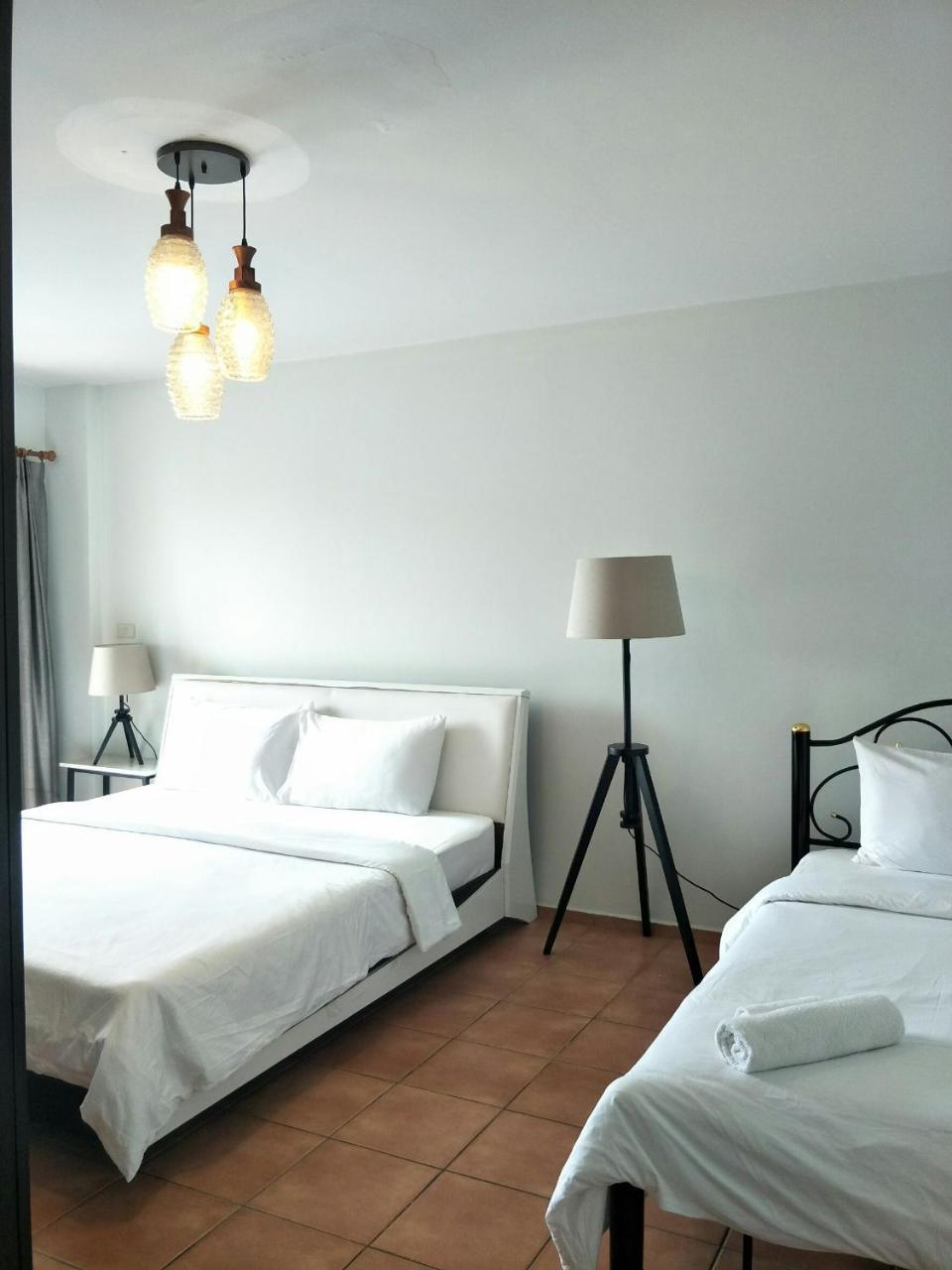 Lomsabai Apartments Bangszen Kültér fotó