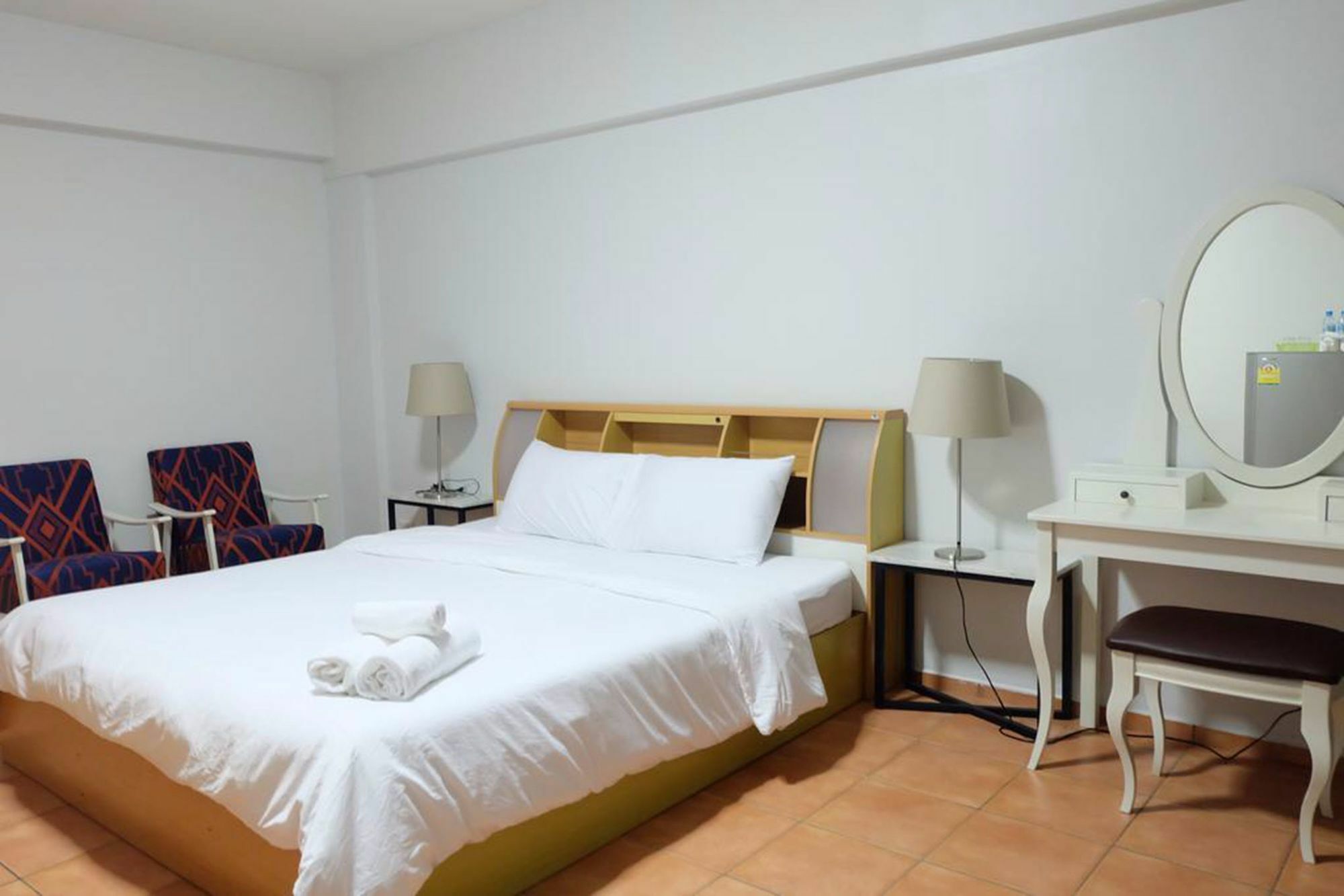 Lomsabai Apartments Bangszen Kültér fotó
